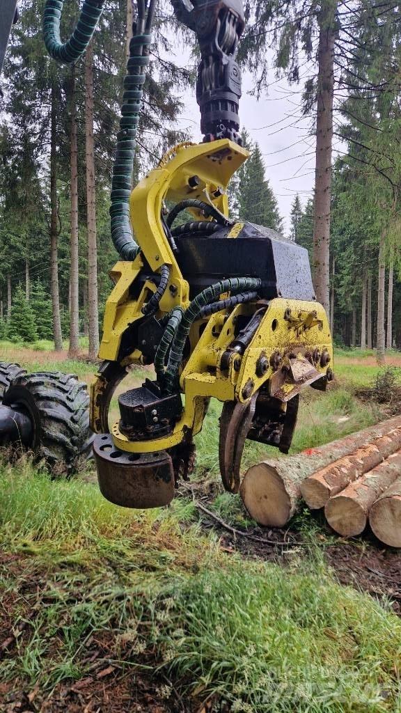 John Deere 1270 G ハーベスター