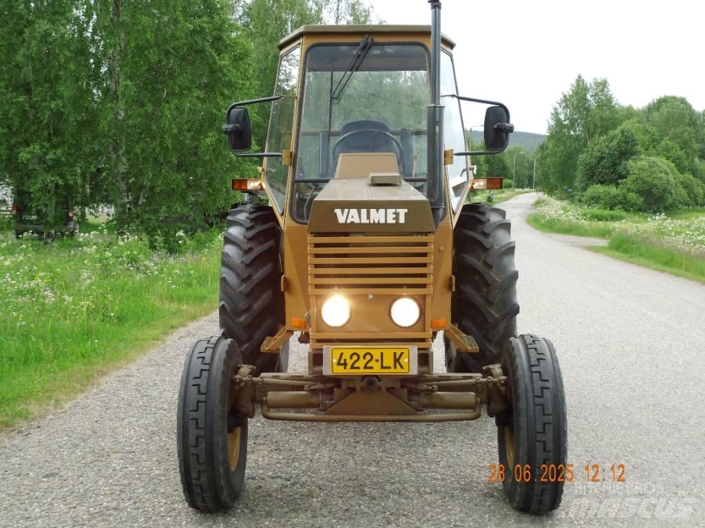 Valmet 502 トラクター