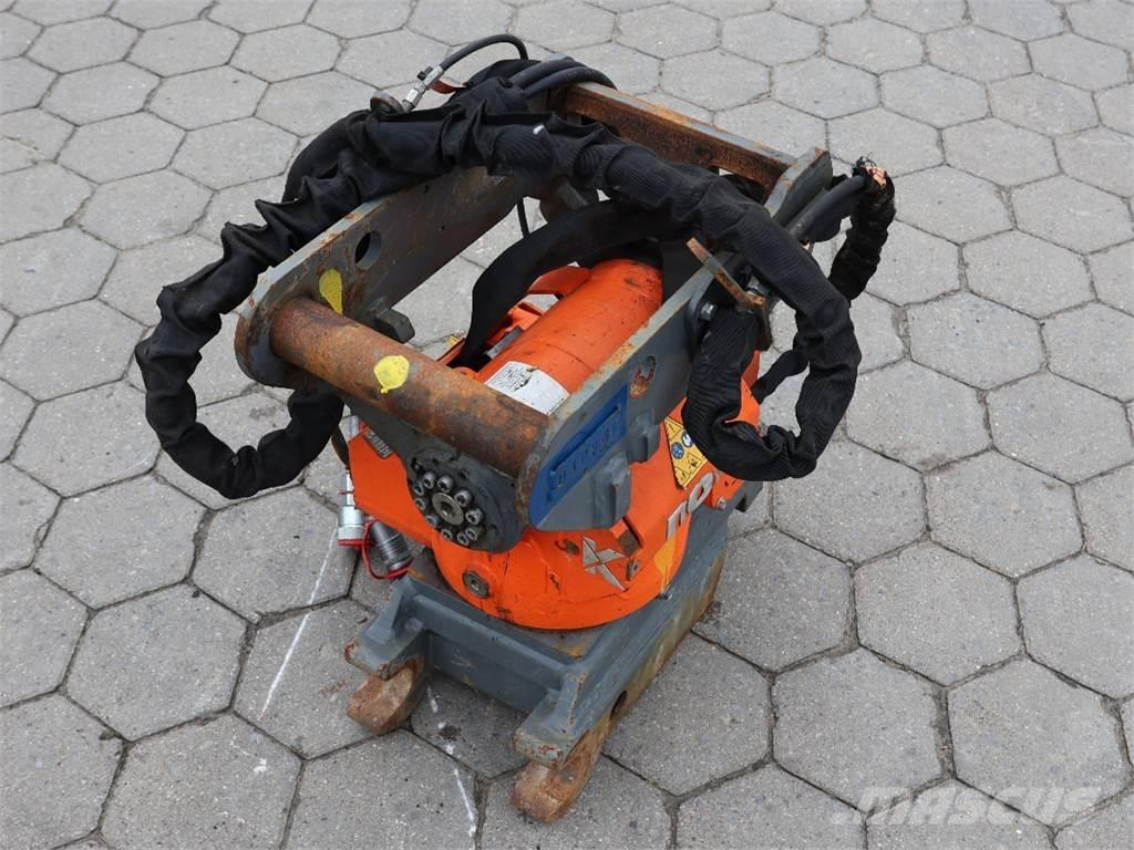  TILT ROTATOR TR07 クイックヒッチ