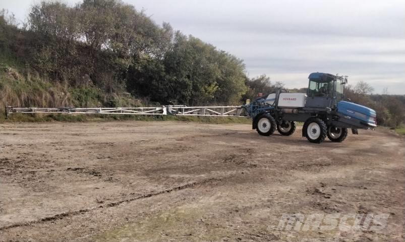 Evrard Alpha 2500 自走式噴霧器