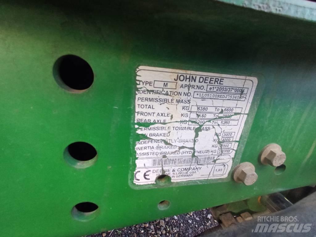John Deere 5100 R トラクター