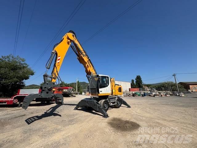 Liebherr LH 24 廃棄物／工業産廃処理機