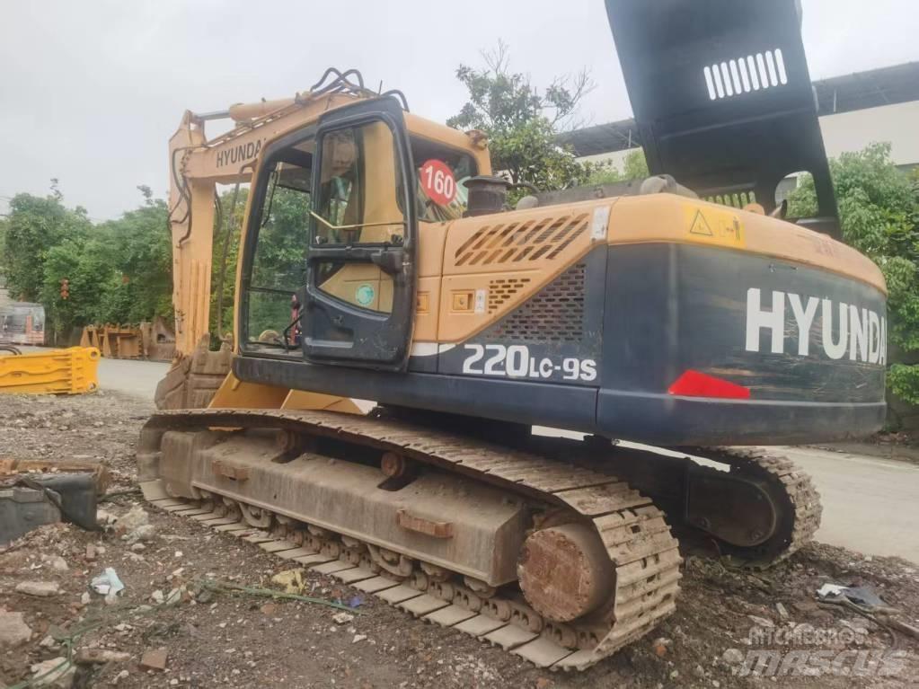 Hyundai R220lc-9s 大型油圧ショベル12t以上（パワーショベル・ユンボ）