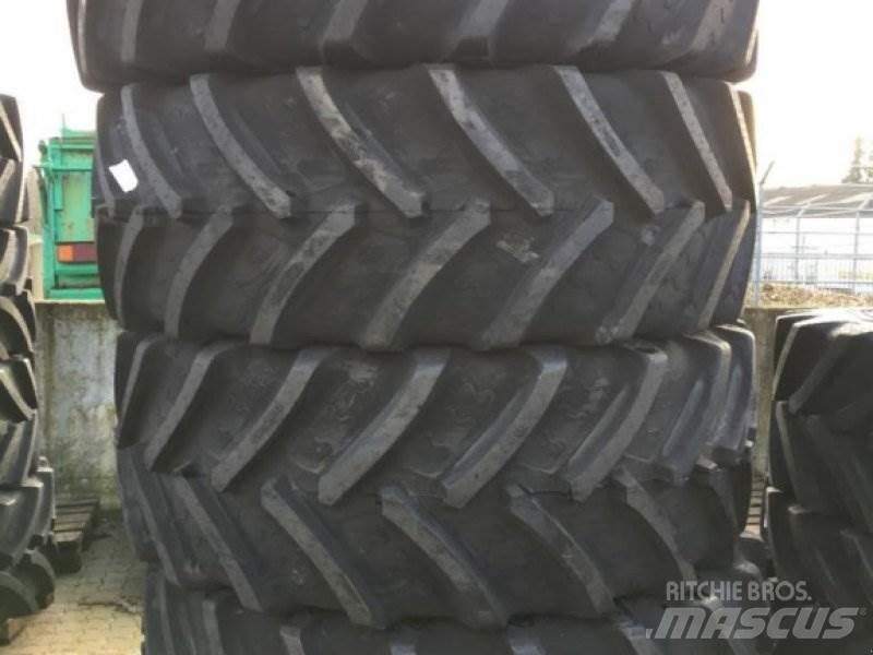 BKT 710/70 R 42 タイヤ、ホイル、リム