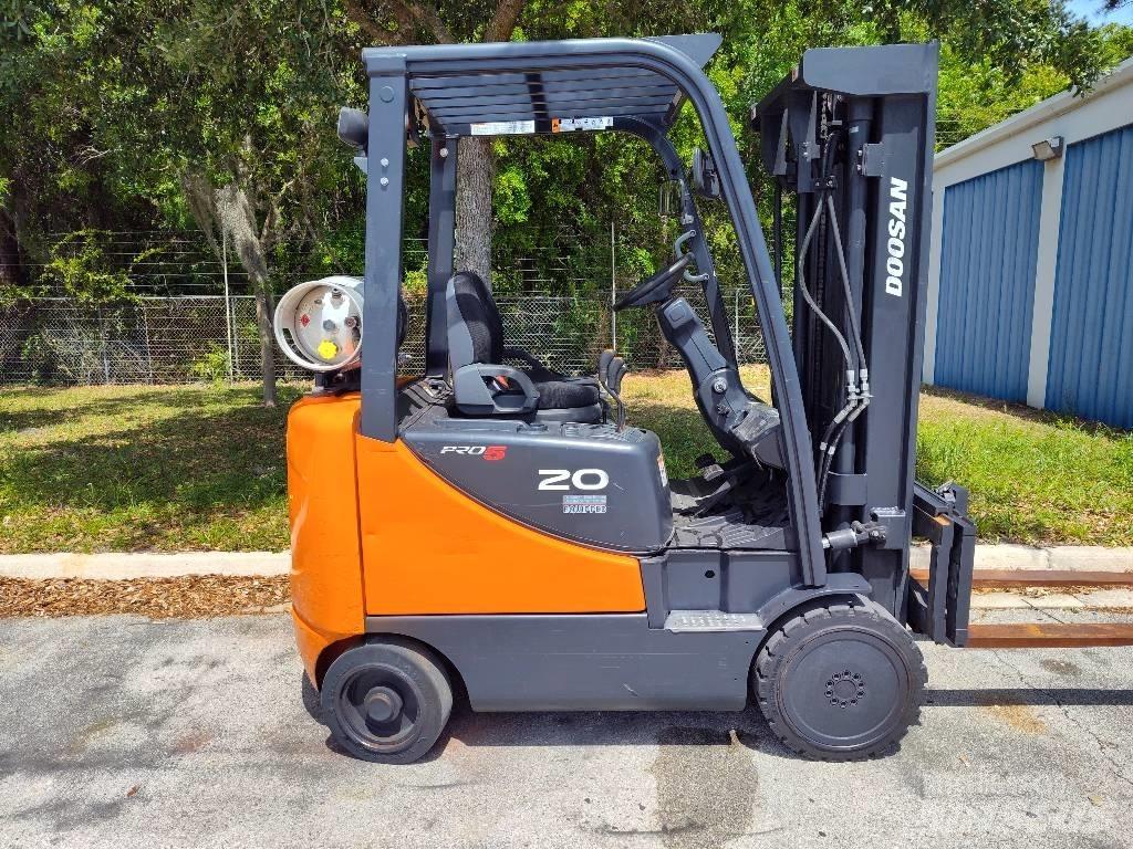 Doosan GC 20 SC-5 フォークリフト - その他