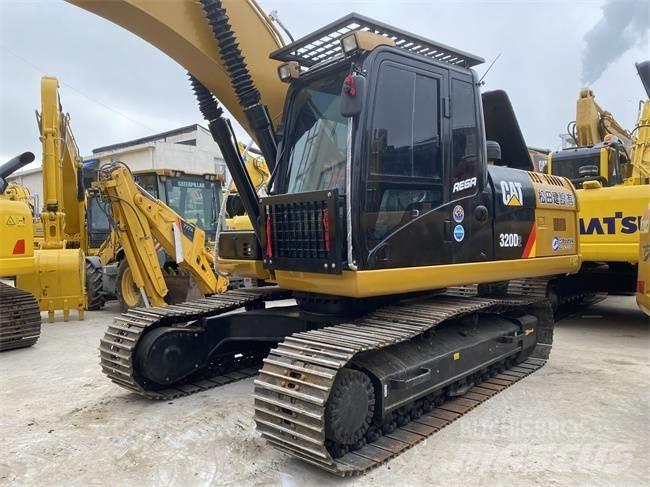 CAT 320 D 大型油圧ショベル12t以上（パワーショベル・ユンボ）