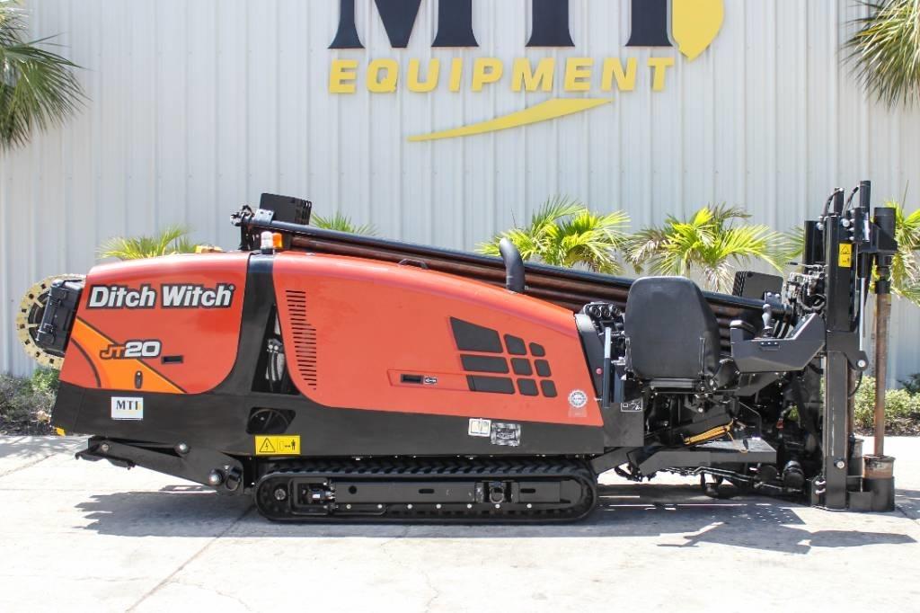 Ditch Witch JT20 水平掘削リグ