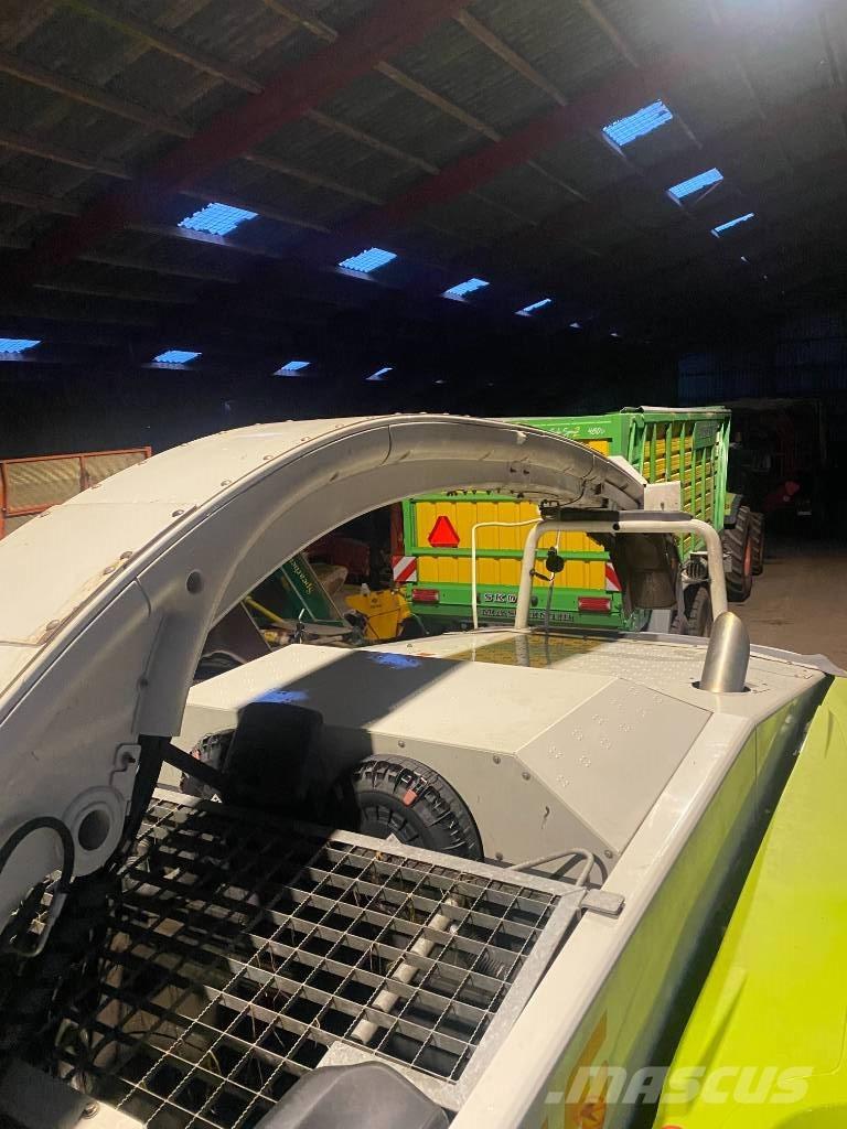 CLAAS JAGUAR 960 (497) 自走式フォレージハーベスター