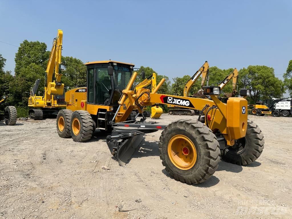XCMG GR 215 モーターグレーダー