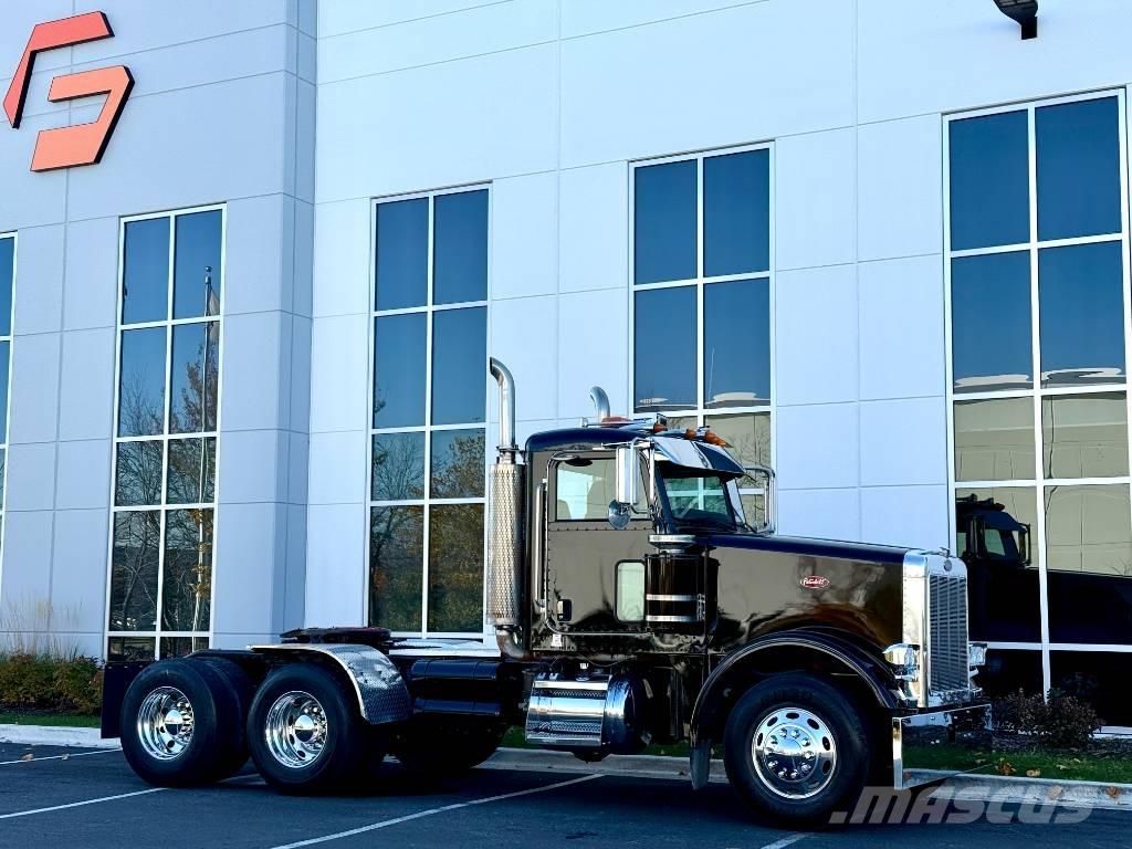 Peterbilt 378 中古トラクターヘッド | トレーラーヘッド