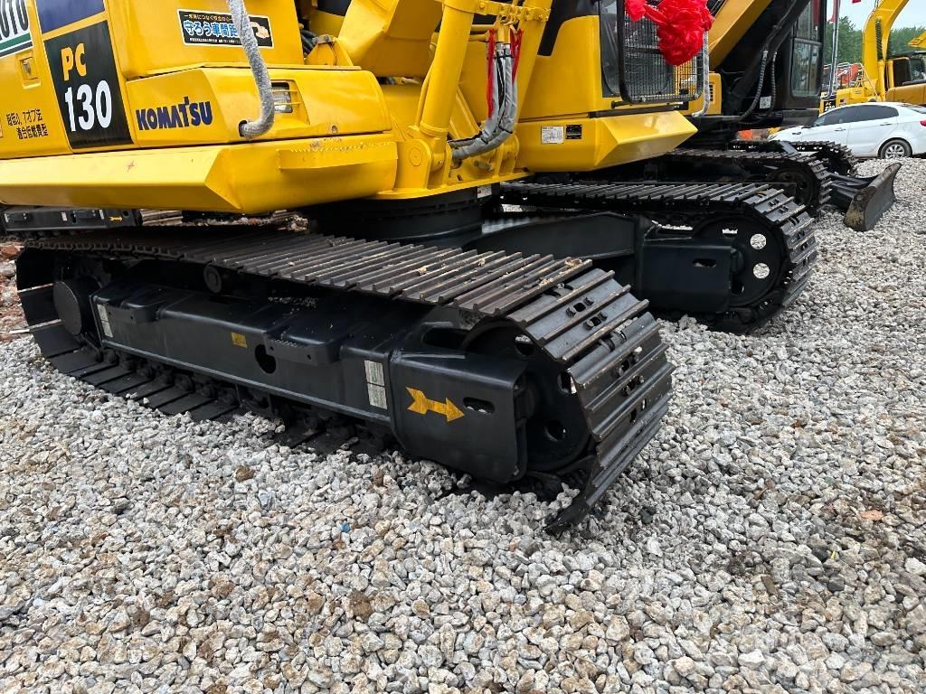 Komatsu PC 130 中型油圧ショベル 7ｔ-12ｔ（ユンボ・パワーショベル・バックホー）