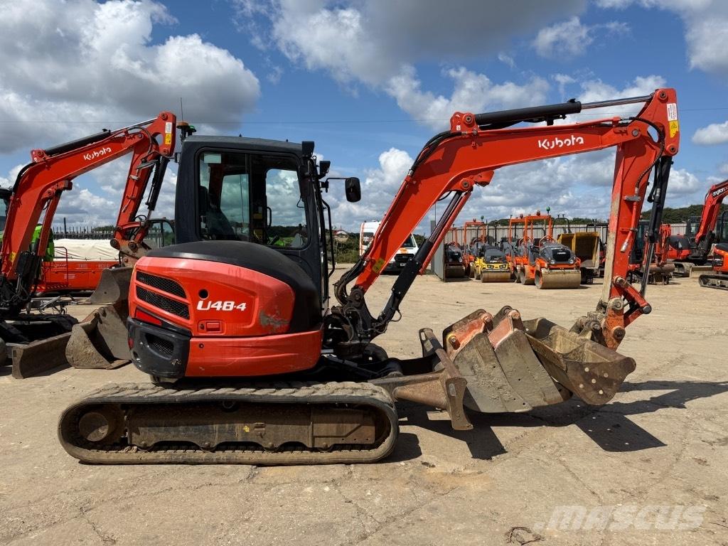 Kubota U 48 ミニ油圧ショベル 7t以下（ミニユンボ・ミニディガー）