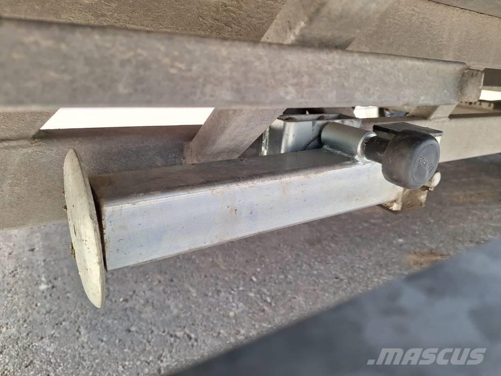 Hulco MEDAX 3000KG ライトトレーラー