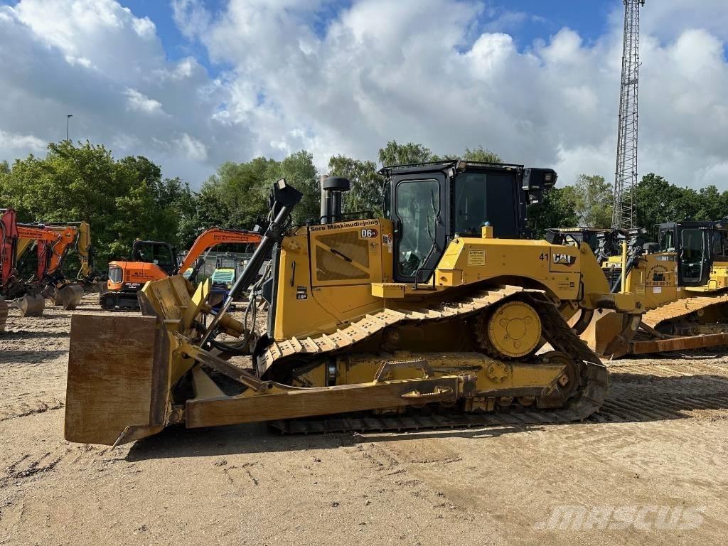 CAT D 6 XE LGP ブルドーザー