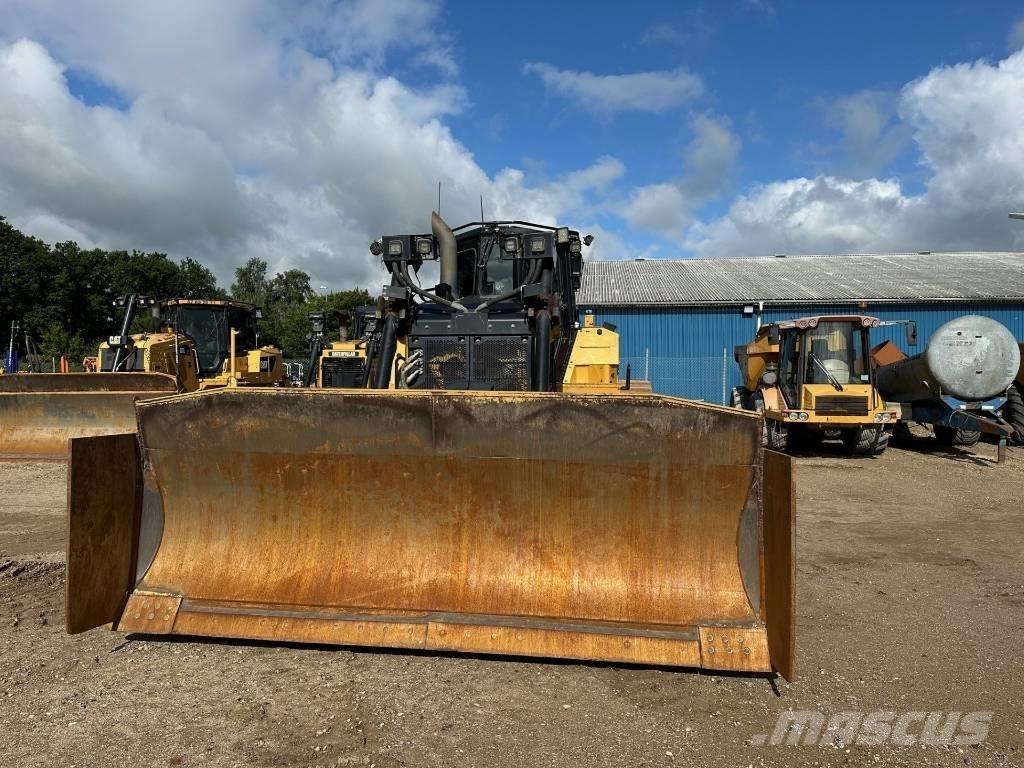 CAT D 6 XE LGP ブルドーザー