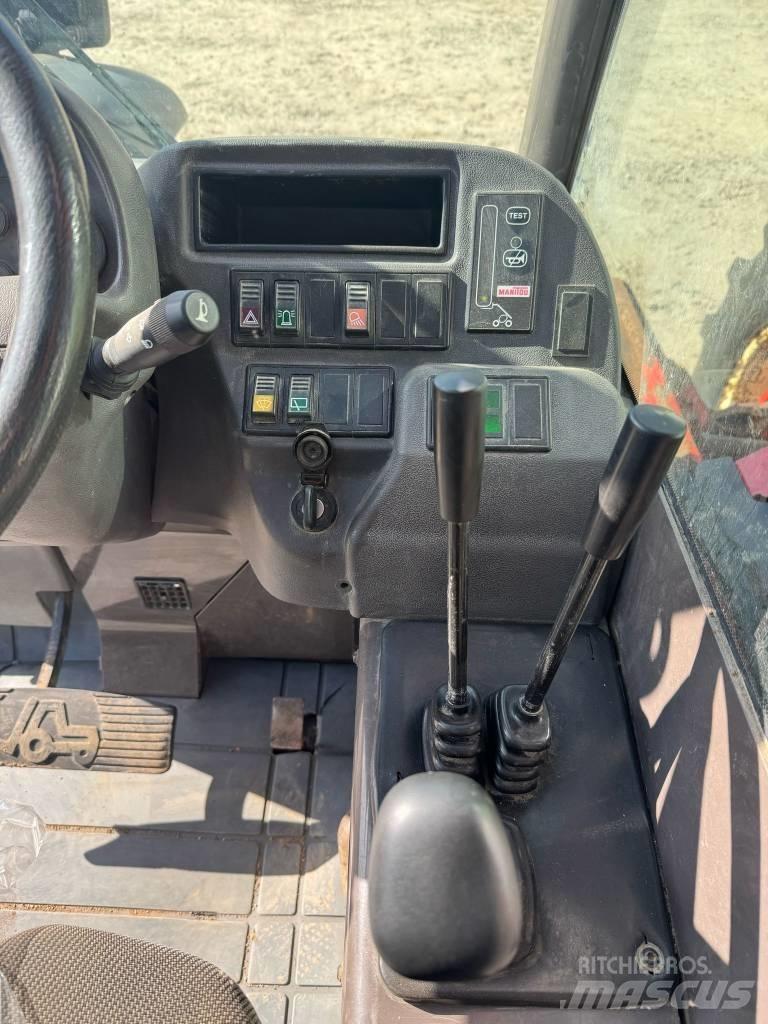 Manitou MLT 523 T テレスコーピックハンドラー