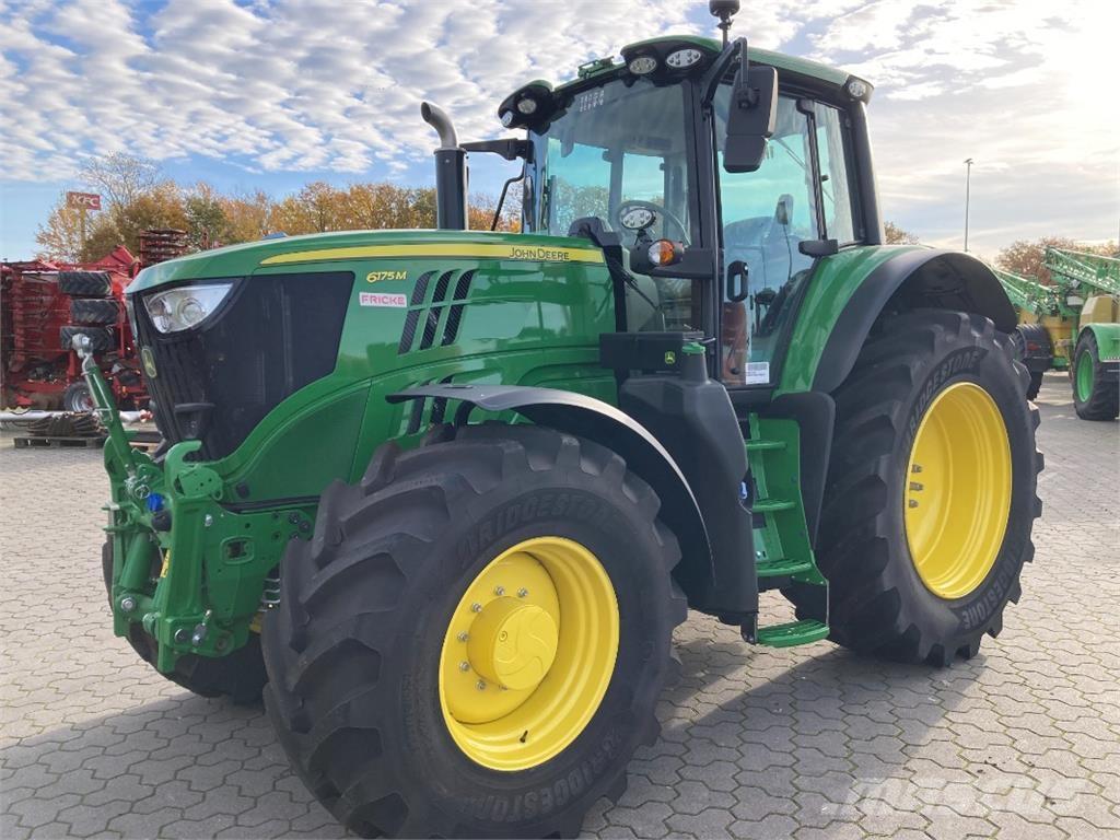 John Deere 6175 M トラクター