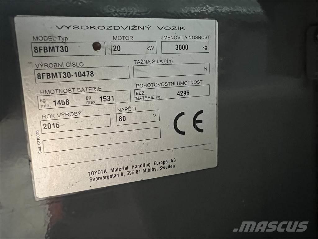 Toyota 8FBMT30 バッテリーフォークリフト