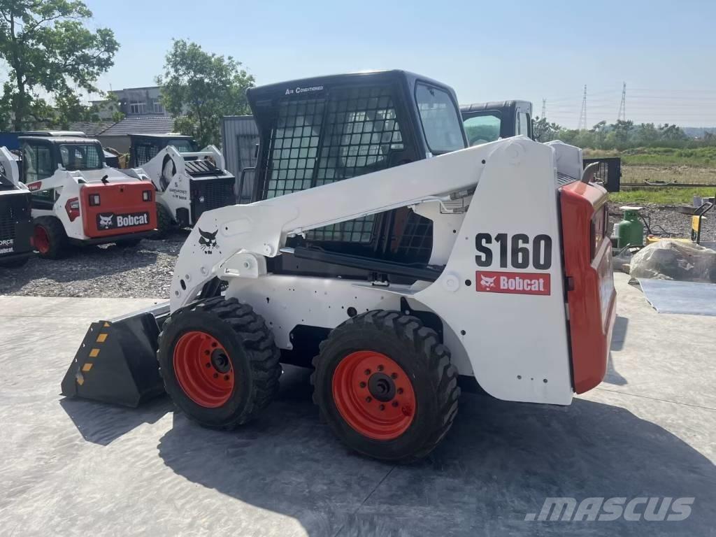 Bobcat S 160 スキッドステアローダー