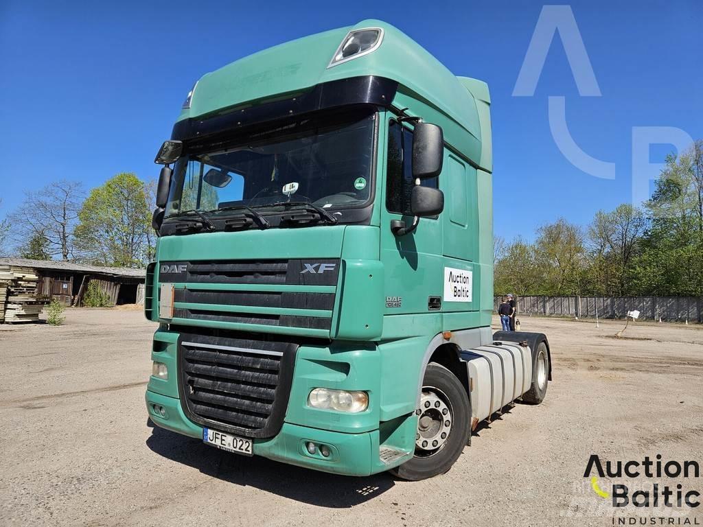 DAF XF105.460 中古トラクターヘッド | トレーラーヘッド