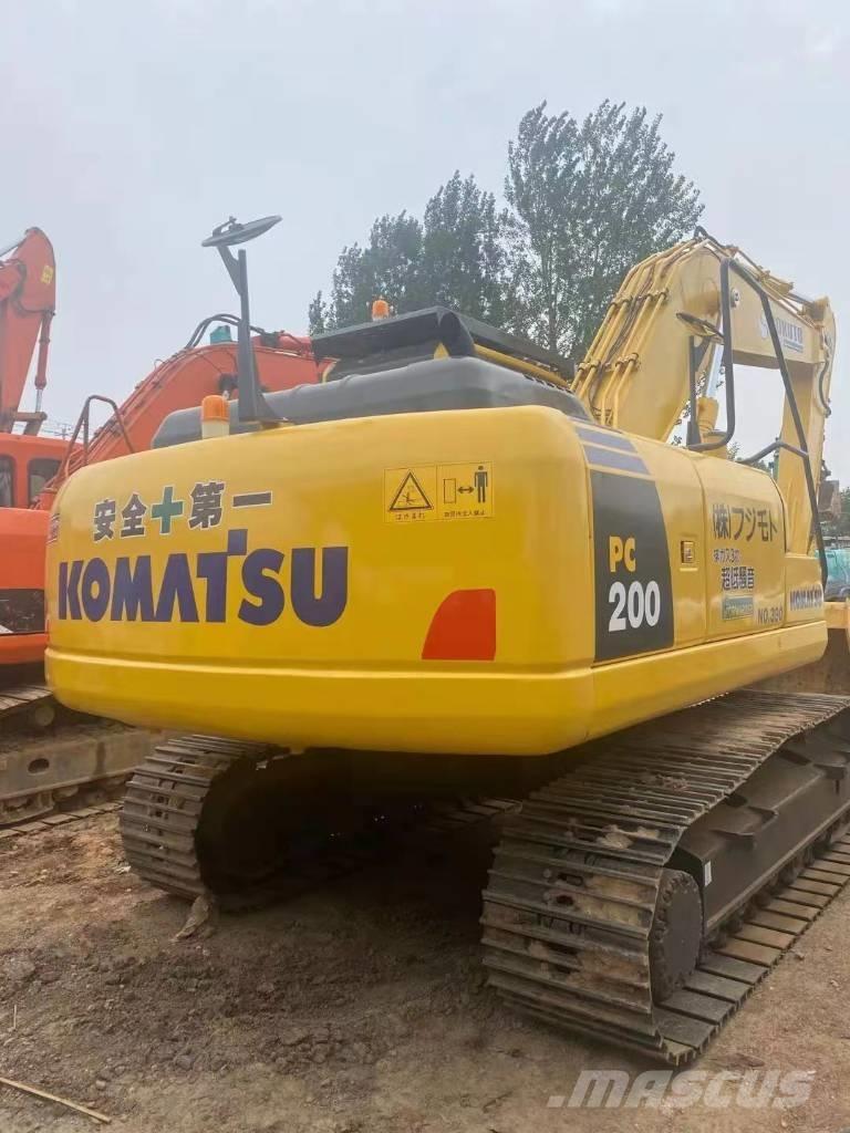 Komatsu pc200-8 大型油圧ショベル12t以上（パワーショベル・ユンボ）