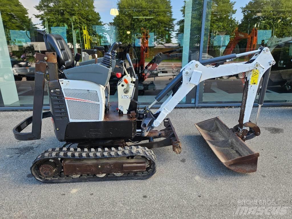 Bobcat E 10 ミニ油圧ショベル 7t以下（ミニユンボ・ミニディガー）