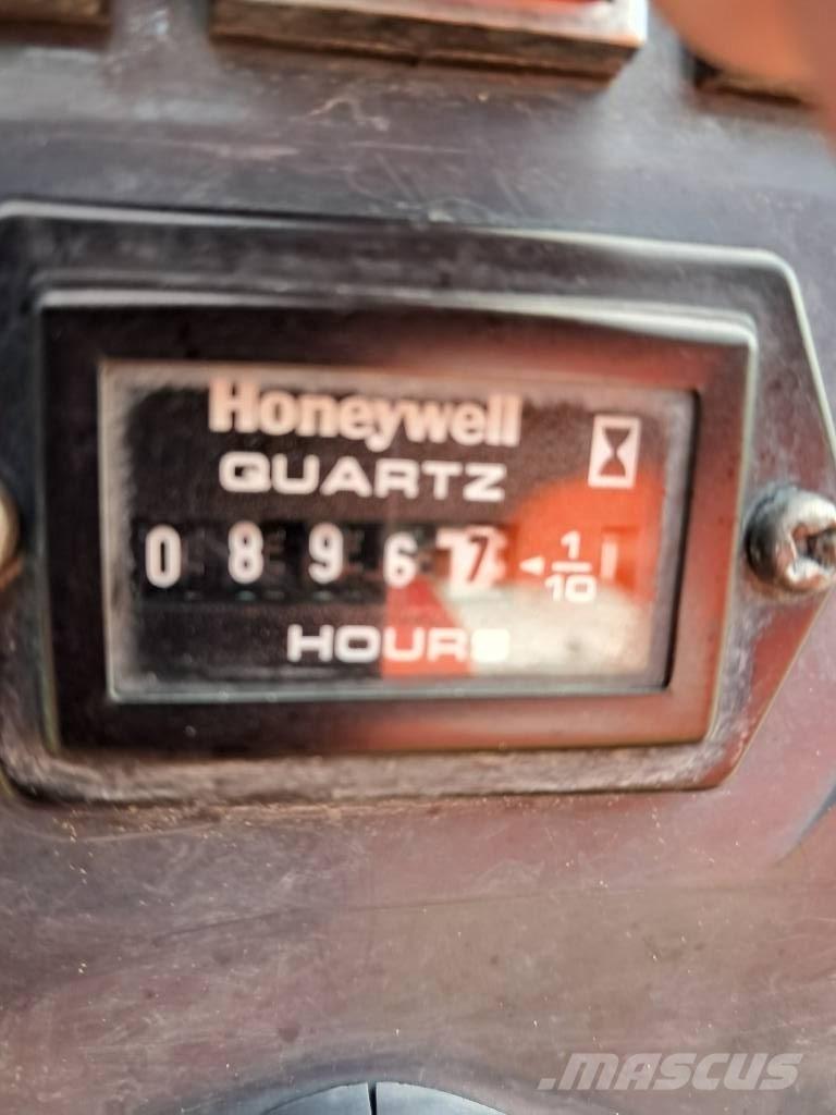 Kubota U 10-3 ミニ油圧ショベル 7t以下（ミニユンボ・ミニディガー）