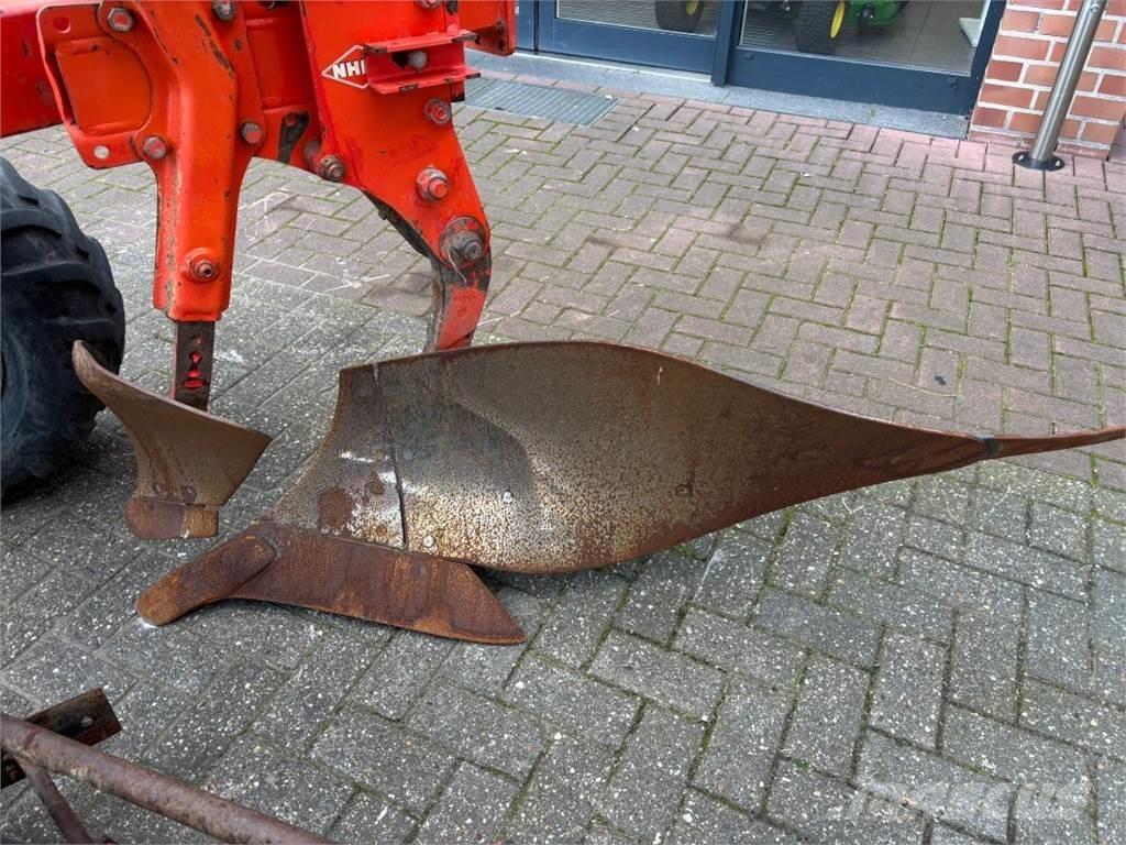 Kuhn VM 1525T プラウ