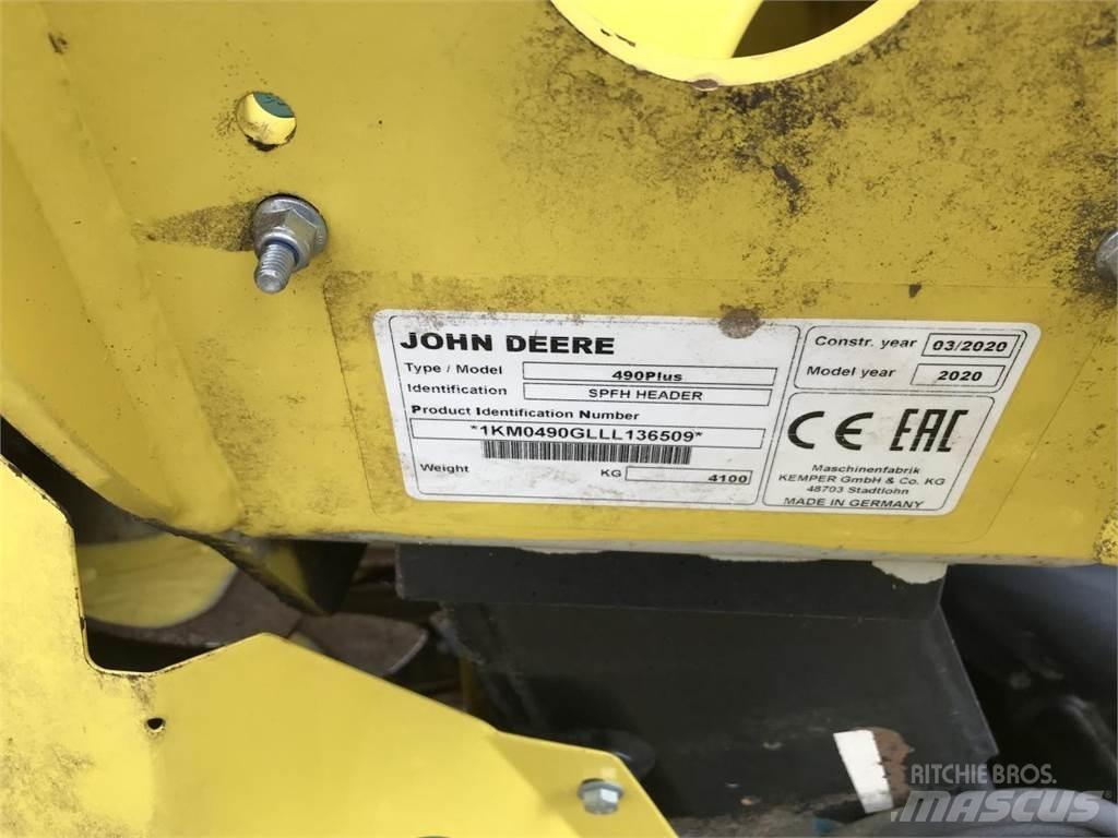 John Deere 9800i 自走式フォレージハーベスター