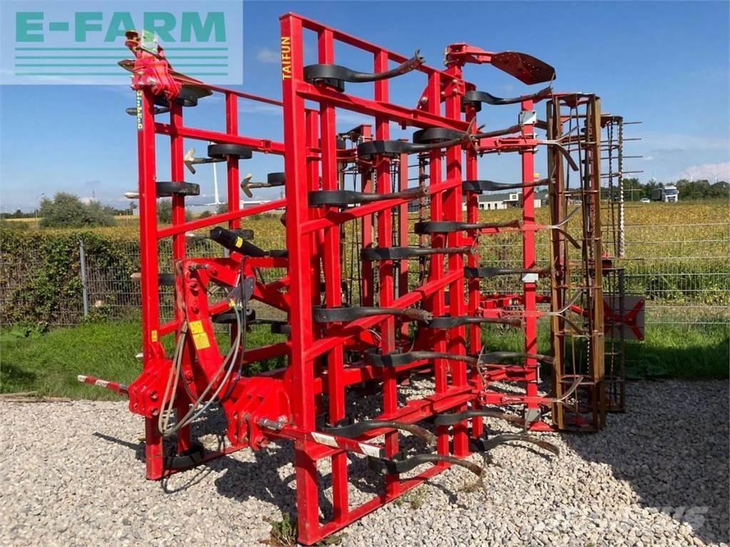 Einböck Taifun カルチベーター