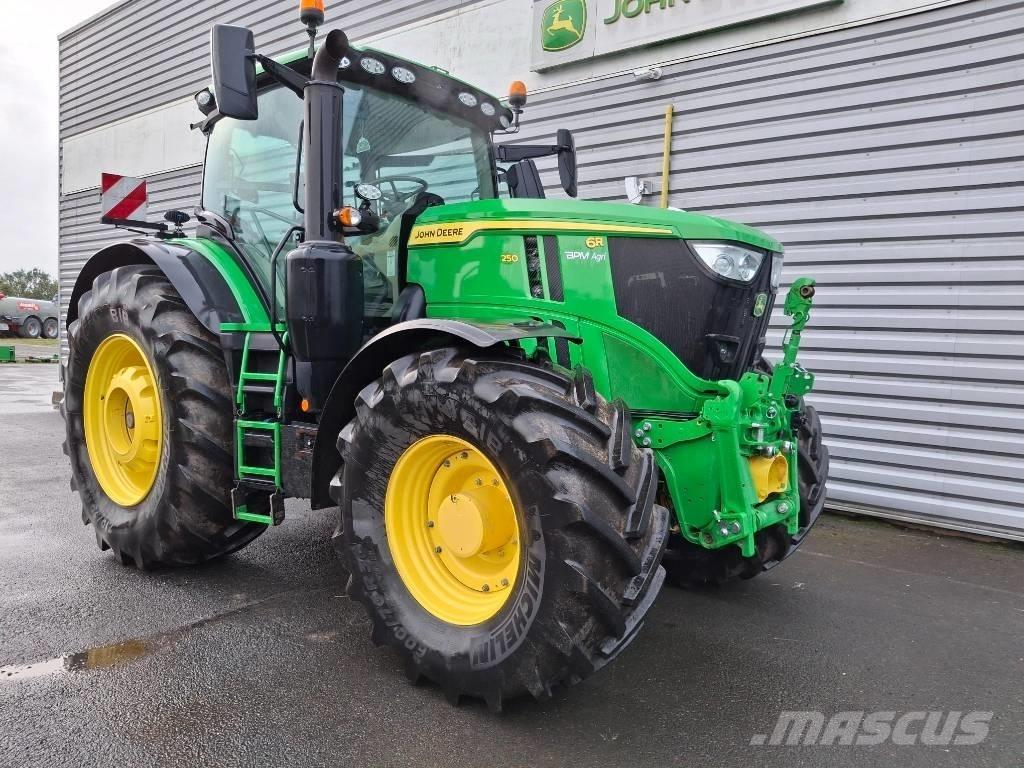 John Deere 6R 250 トラクター