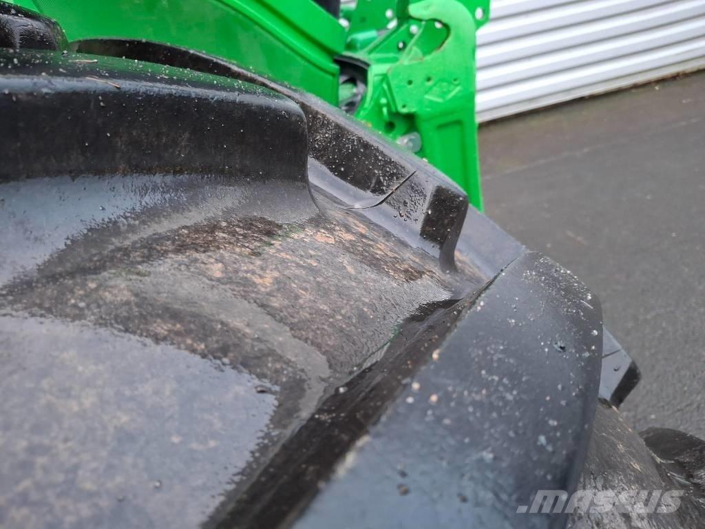 John Deere 6R 250 トラクター