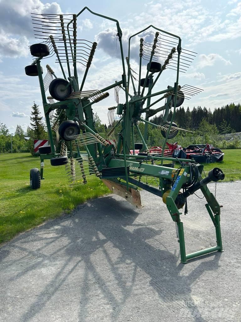 Krone Swadro 900 ウィンドローア/レーキ
