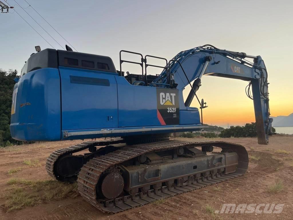 CAT 352 F XE 大型油圧ショベル12t以上（パワーショベル・ユンボ）