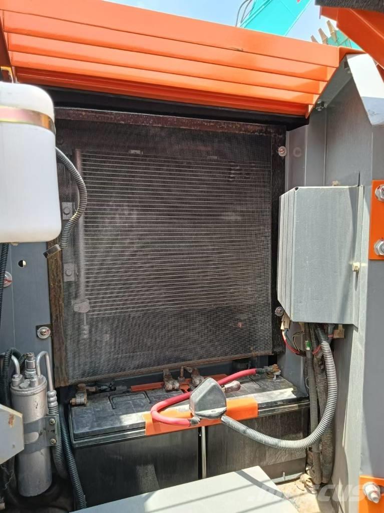 Hitachi ZX 70 ミニ油圧ショベル 7t以下（ミニユンボ・ミニディガー）