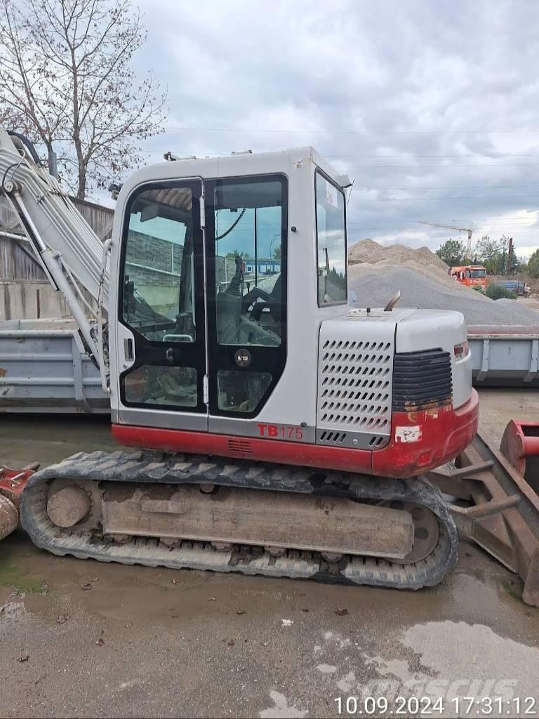 Takeuchi TB 175 中型油圧ショベル 7ｔ-12ｔ（ユンボ・パワーショベル・バックホー）