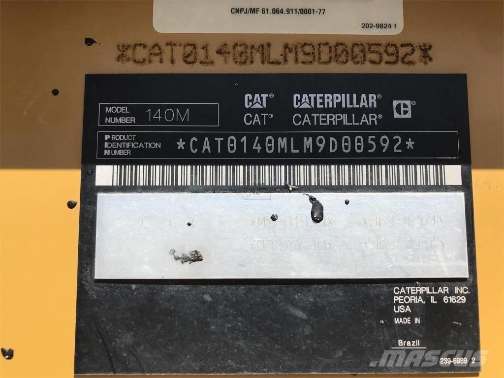 CAT 140m2 VHP Plus モーターグレーダー