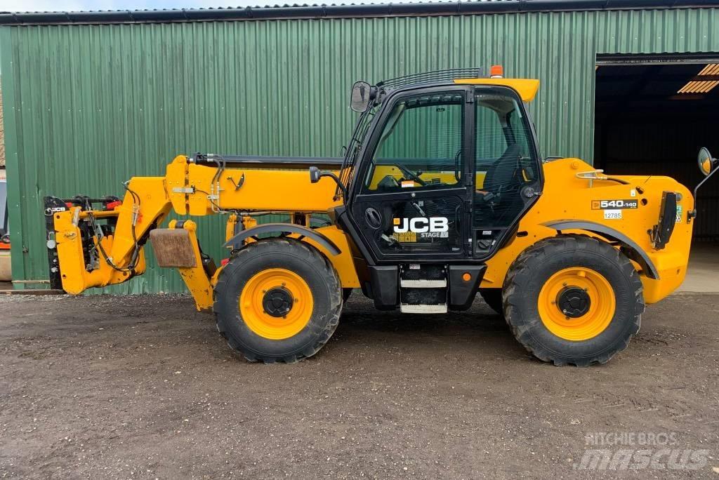 JCB 540-140 テレスコーピックハンドラー