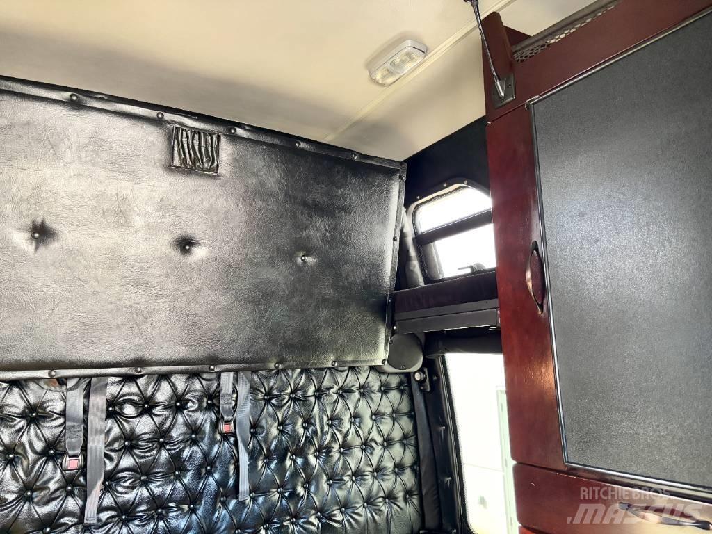 Western Star 4900 SB 中古トラクターヘッド | トレーラーヘッド