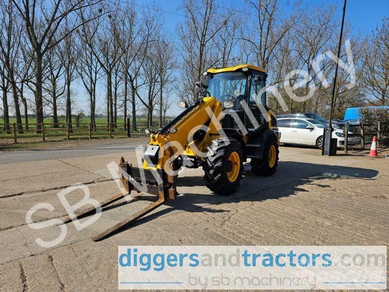 JCB TM 220 ホイールローダー・タイヤショベル