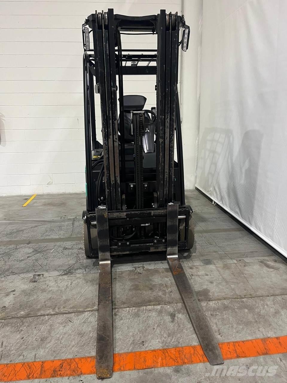 Mitsubishi FB16ACN バッテリーフォークリフト
