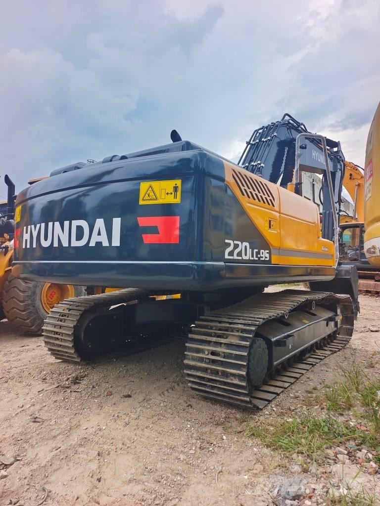 Hyundai 220LC-9S 大型油圧ショベル12t以上（パワーショベル・ユンボ）