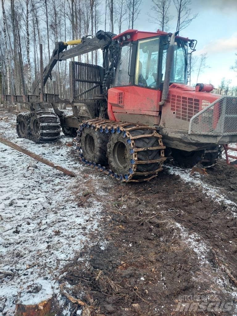 Komatsu 860.4 フォワーダー