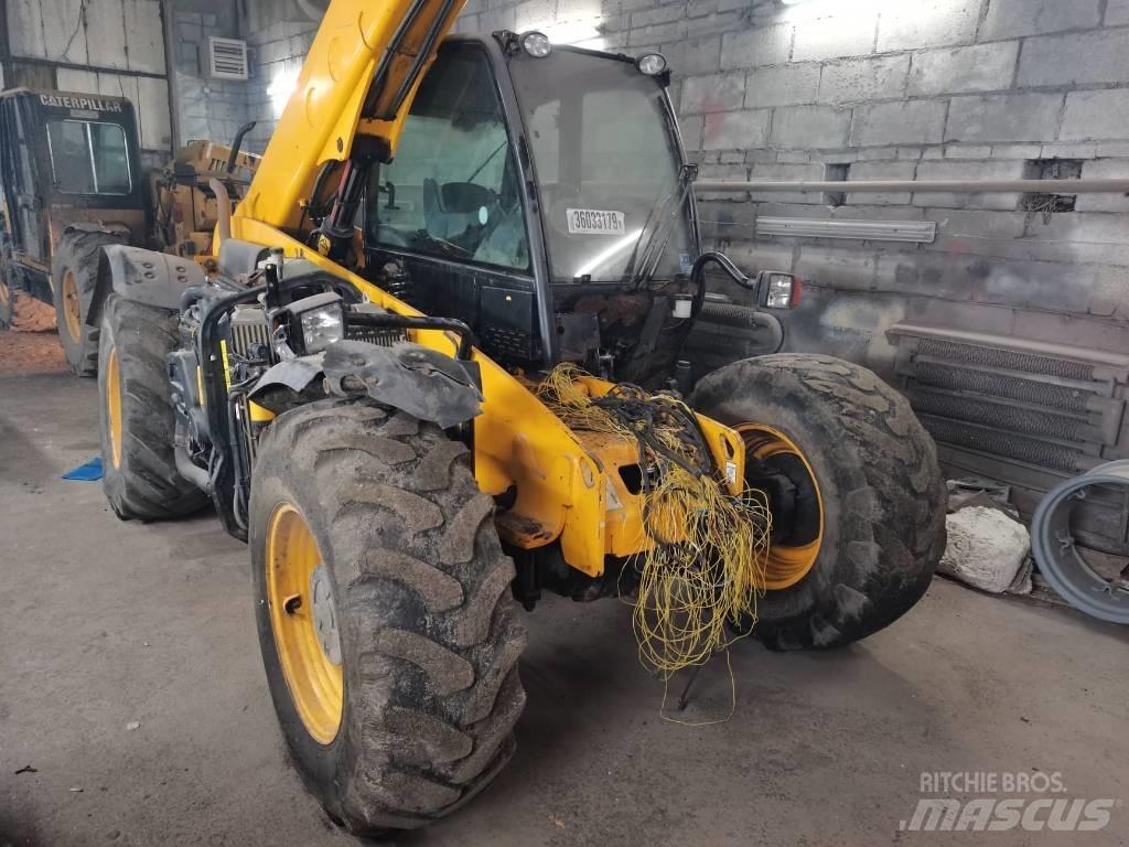 JCB 536-70 parts テレスコーピックハンドラー