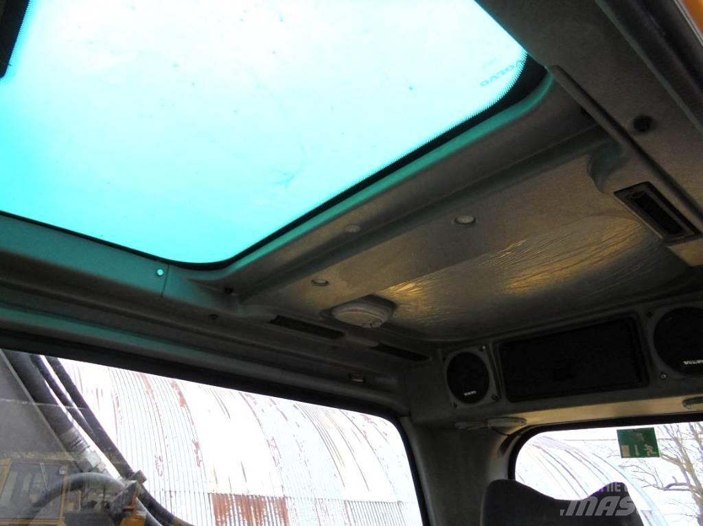 Volvo EW 140 B ホイール式油圧ショベル（パワーショベル・ユンボ・バックホー）