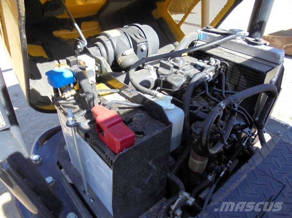 Yanmar C 12 R-C キャリアダンプ