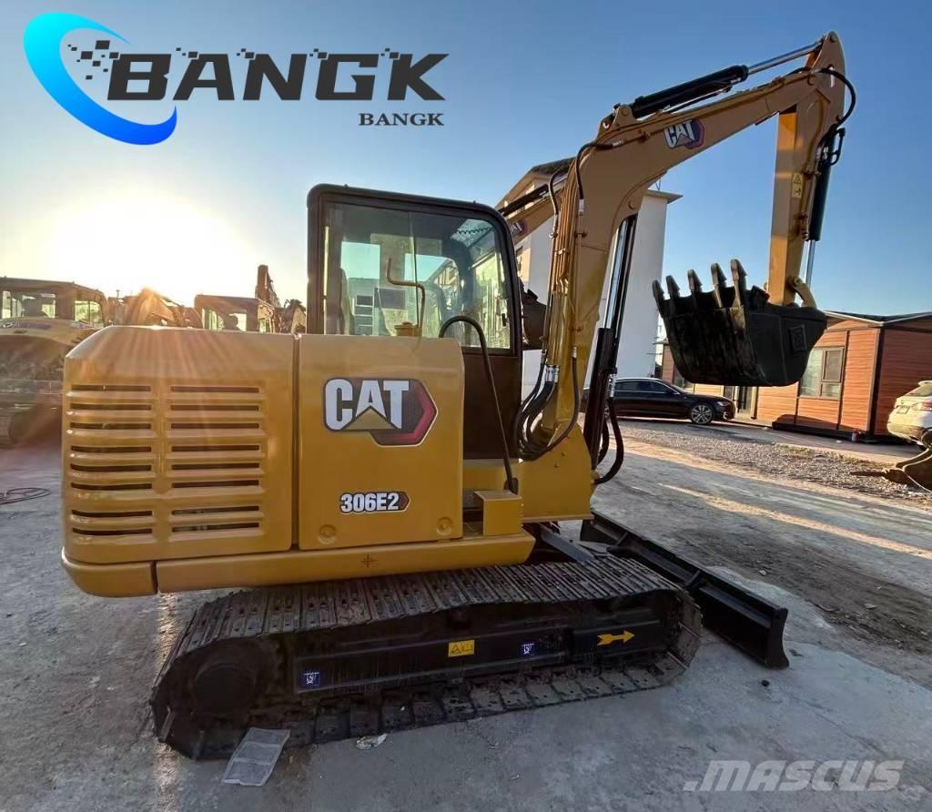 CAT 306E2 大型油圧ショベル12t以上（パワーショベル・ユンボ）