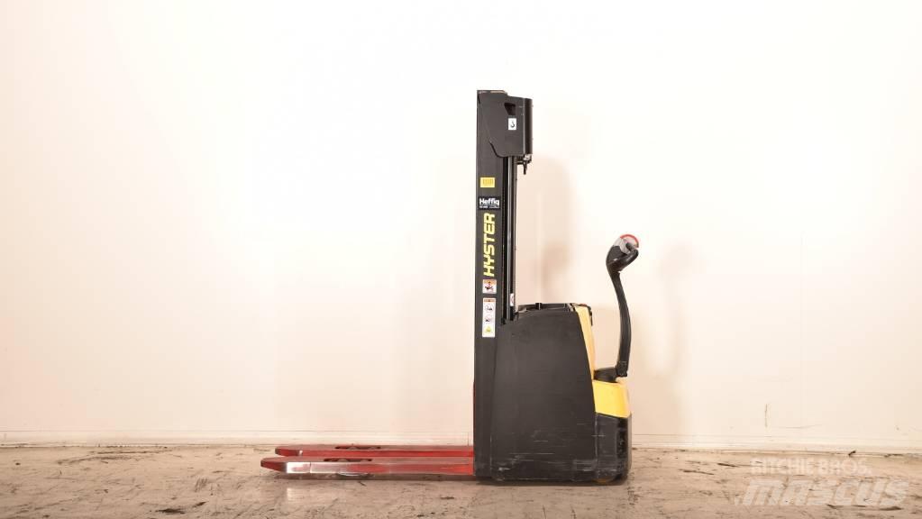 Hyster S 1.6 ウォーキンフォークリフト