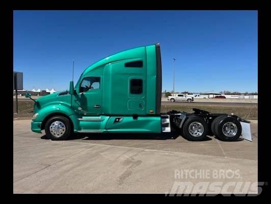 Kenworth T 680 中古トラクターヘッド | トレーラーヘッド