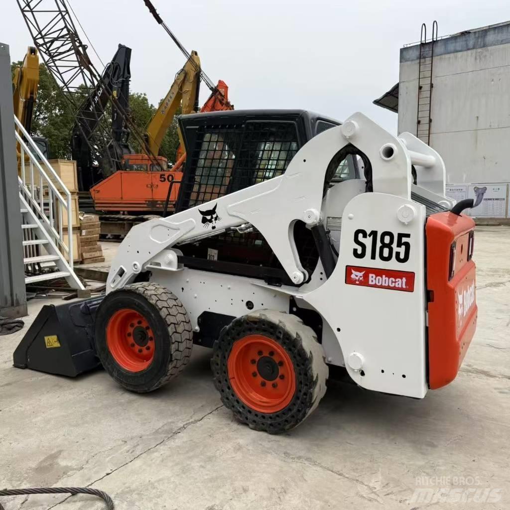 Bobcat S 185 スキッドステアローダー